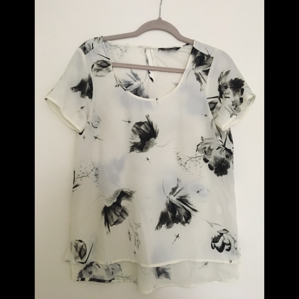 Short Sleeve Express Blouse